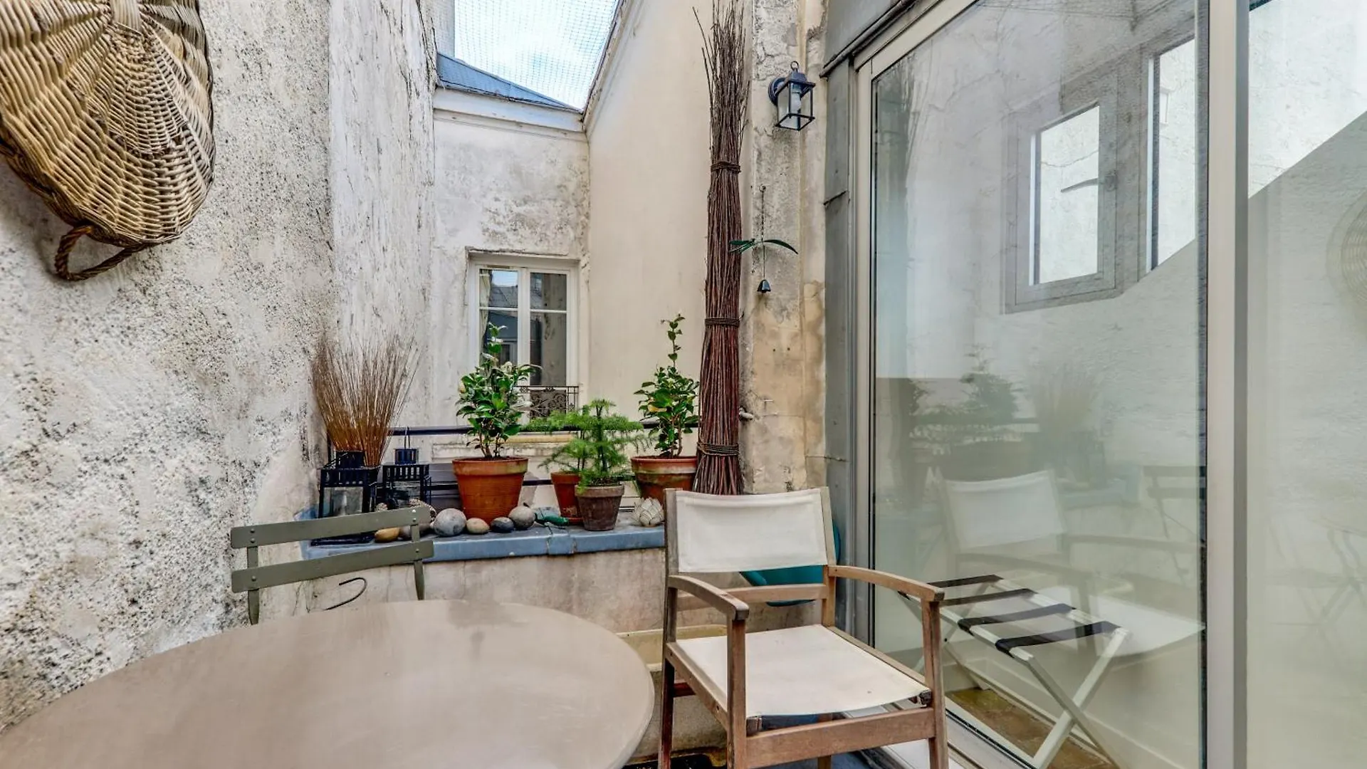 Apartment Appartement De Charme Sous Les Toits Paris